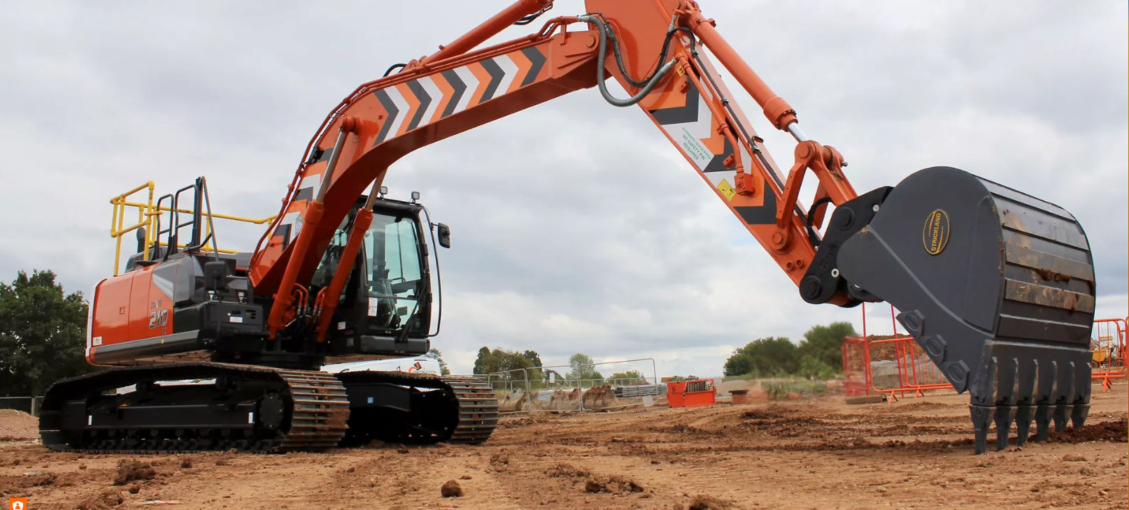 H.Construction.Co③ UK construction company builds success with Hitachi - HitachiCM Europe